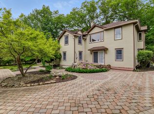 27 Fairmount Rd W, Califon, NJ 07830