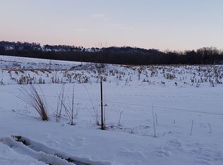 23516 Waupeton Rd S, Sherrill, IA 52073