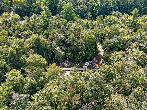 2nd image of 1112 Falkenburg Rd