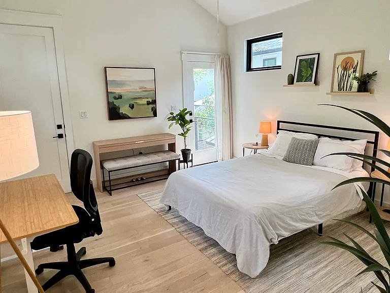 3303 Govalle Ave #2 — Photo 18