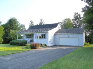 5 Washington St, Peru, NY 12972