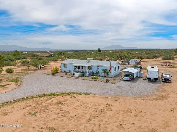 6100 E Sooty Ln, Hereford, AZ 85615