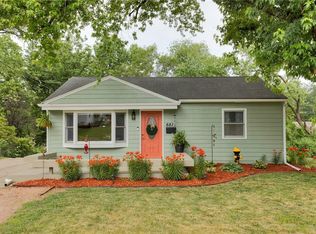 6812 SW 14th St, Des Moines, IA 50315