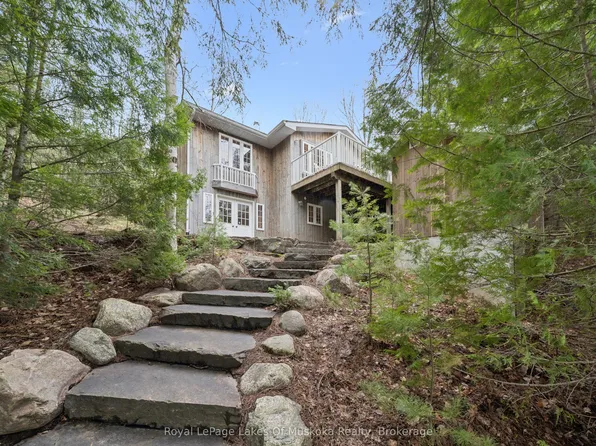 4291 Kawagama Lake Rd, Algonquin Highlands, ON P0A 1E0