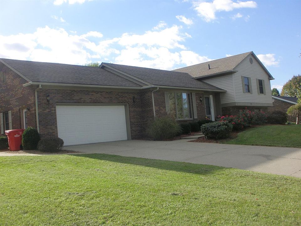1st image of 194 W Chelsea Dr
