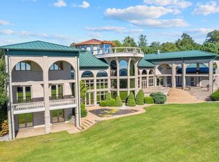 101 Carrier Rd, Transfer, PA 16154