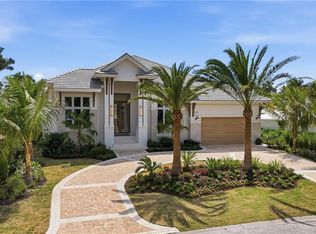 626 Fountainhead LN, NAPLES, FL 34103