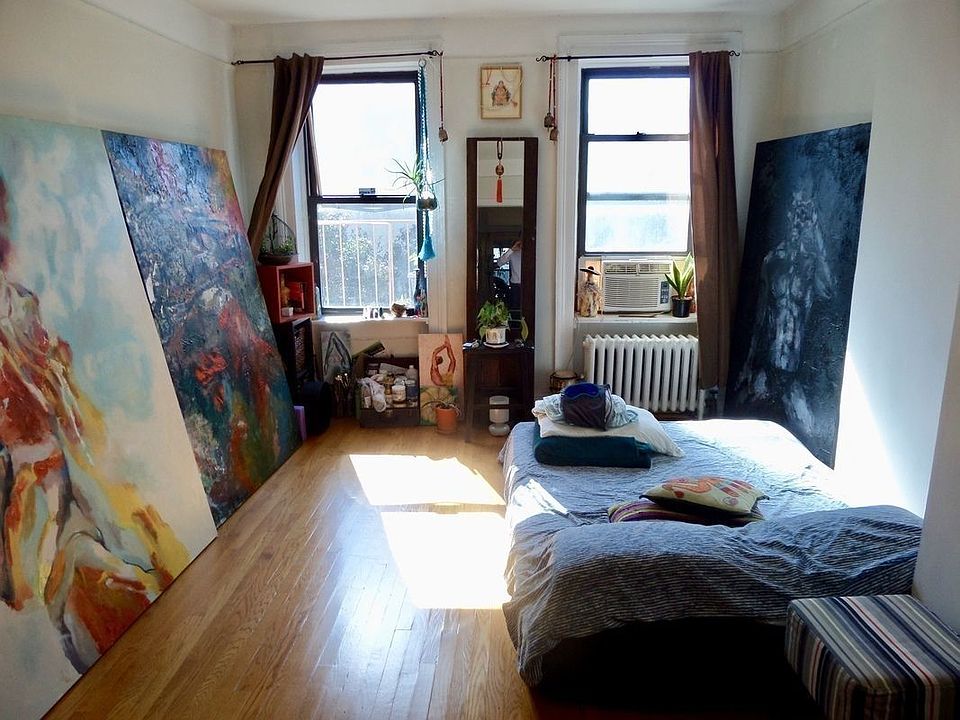 1st image of 349 E 104th St #1N