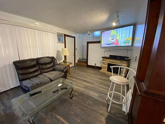 2nd image of 796 McKinley Ave
