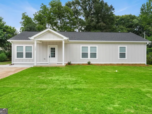 1307 Cochise Cir, Austell, GA 30168