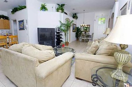 3rd image of 8128 Sun Palm Dr