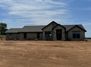 1097 Colt Rd, Springtown, TX 76082