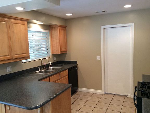 2nd image of 2070 Alegria Pl