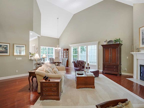5th image of 9082 Mediterra Pl