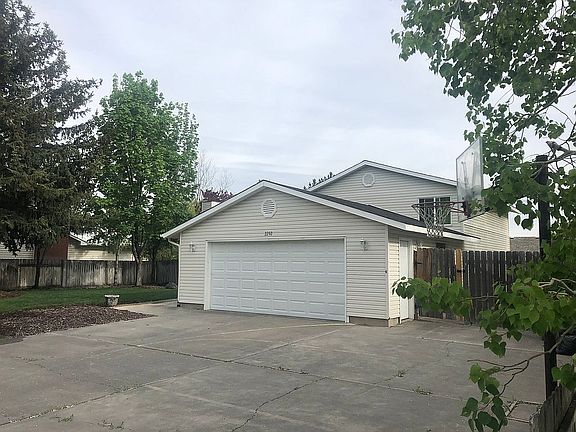 2nd image of 2292 Darah St