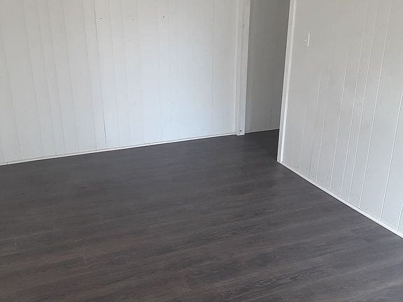 3rd image of 170 Seneca St #170.5