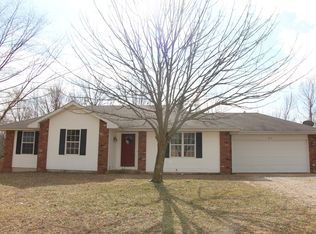 312 McKnight, Clever, MO 65631