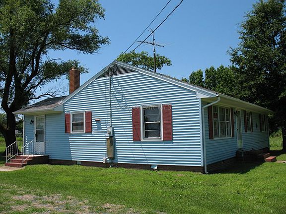3rd image of 20649 Mad Calf Ln