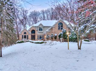 5150 Stone Oak Dr, Jackson, MI 49201