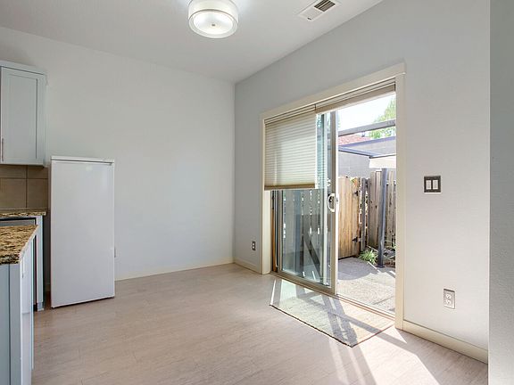 5th image of 11560 SE Aquila St