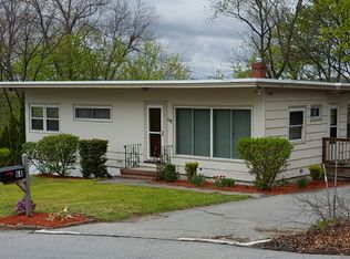 68 Thissell Ave, Dracut, MA 01826