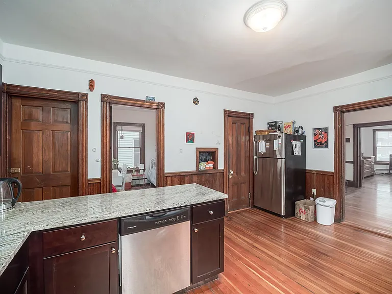 316 Beacon St #2 — Photo 3