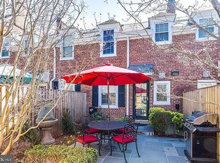 4637 36th St S #A, Arlington, VA 22206