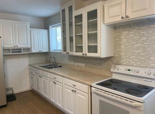 1385 Santa Clara Pkwy #B, Santa Clara, UT 84765
