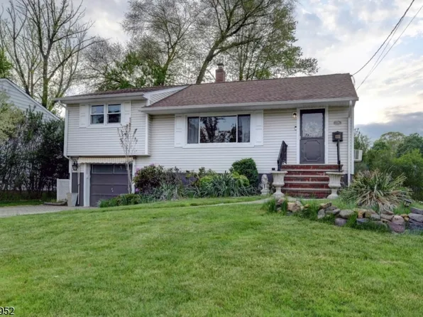 156 Little Falls Rd, Cedar Grove Twp., NJ 07009