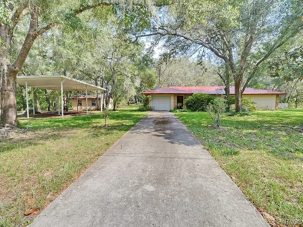 8461 E Melissa Ct, Floral City, FL 34436