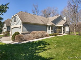 7722 Greenbrier Dr NE #92, Rockford, MI 49341