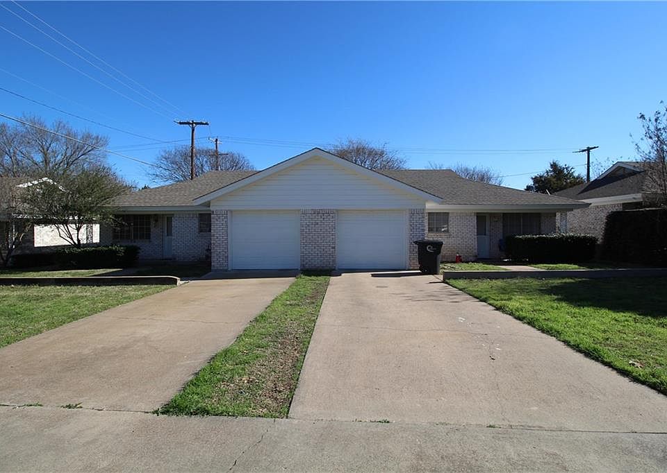 2nd image of 1117 Tanglewood Dr