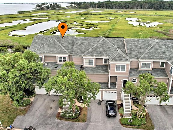 2nd image of 38314 Beachview Ct APT 1079