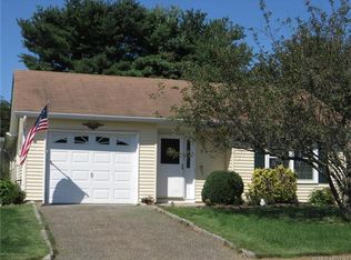 173 Everest Dr, Brick, NJ 08724