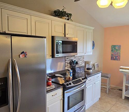 3rd image of 9598 Halyards Ct APT 24