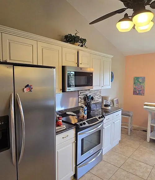 9598 Halyards Ct #24 — Photo 3