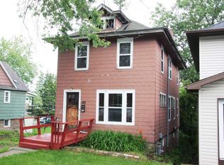 1112 E 10th St, Duluth, MN 55805