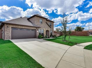202 Brighton Ct, Midlothian, TX 76065