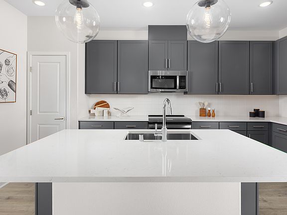 Kitchen with vast island