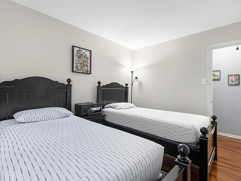 1102 Diamond Dr — Photo 22