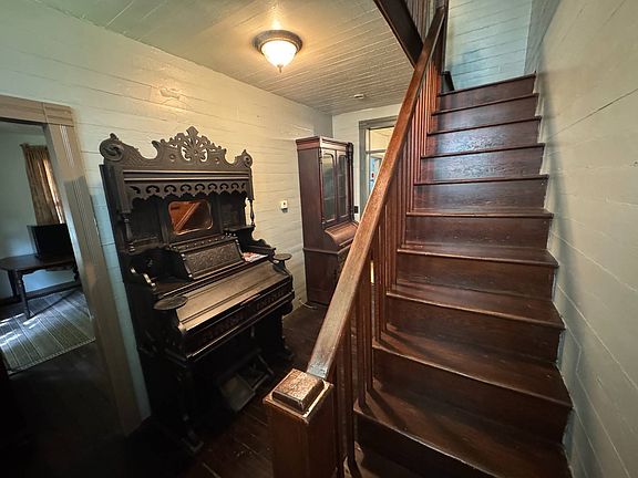 29th image of this home