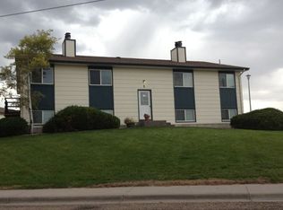 402 Miller Ln APT 1C, Cheyenne, WY 82009
