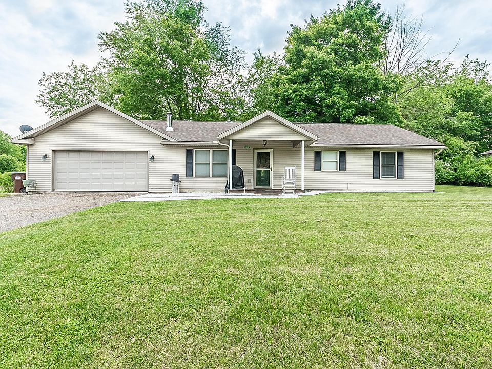 1st image of 2815 Apple Valley Dr