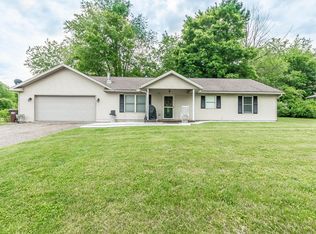 2815 Apple Valley Dr, Howard, OH 43028