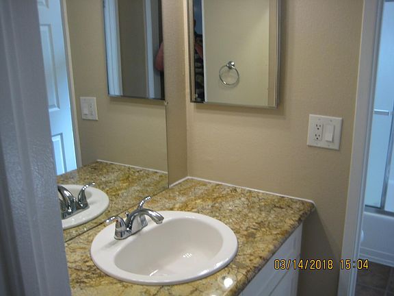 5th image of 648 Coronado Ave