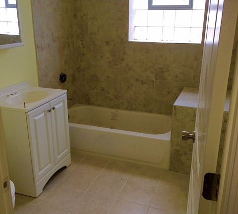 5th image of 1443 W Garfield Blvd #2
