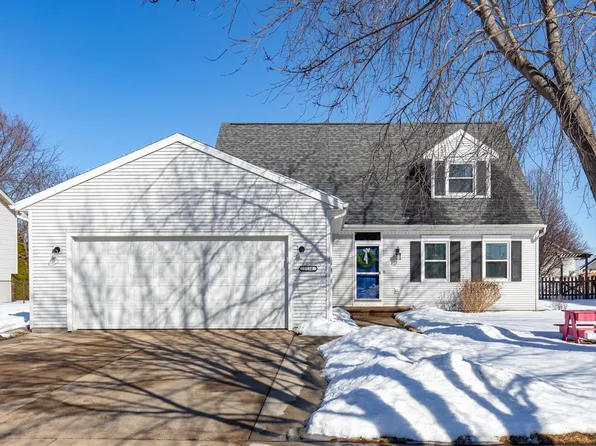 1130 Christian Dr, Oshkosh, WI 54901