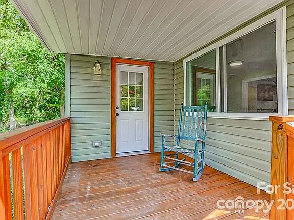 2nd image of 650 Old Lytle Cove Rd