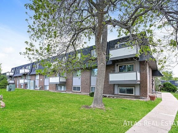 4th image of 280 E Highline Cir APT 301