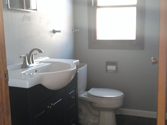 Main floor bathroom